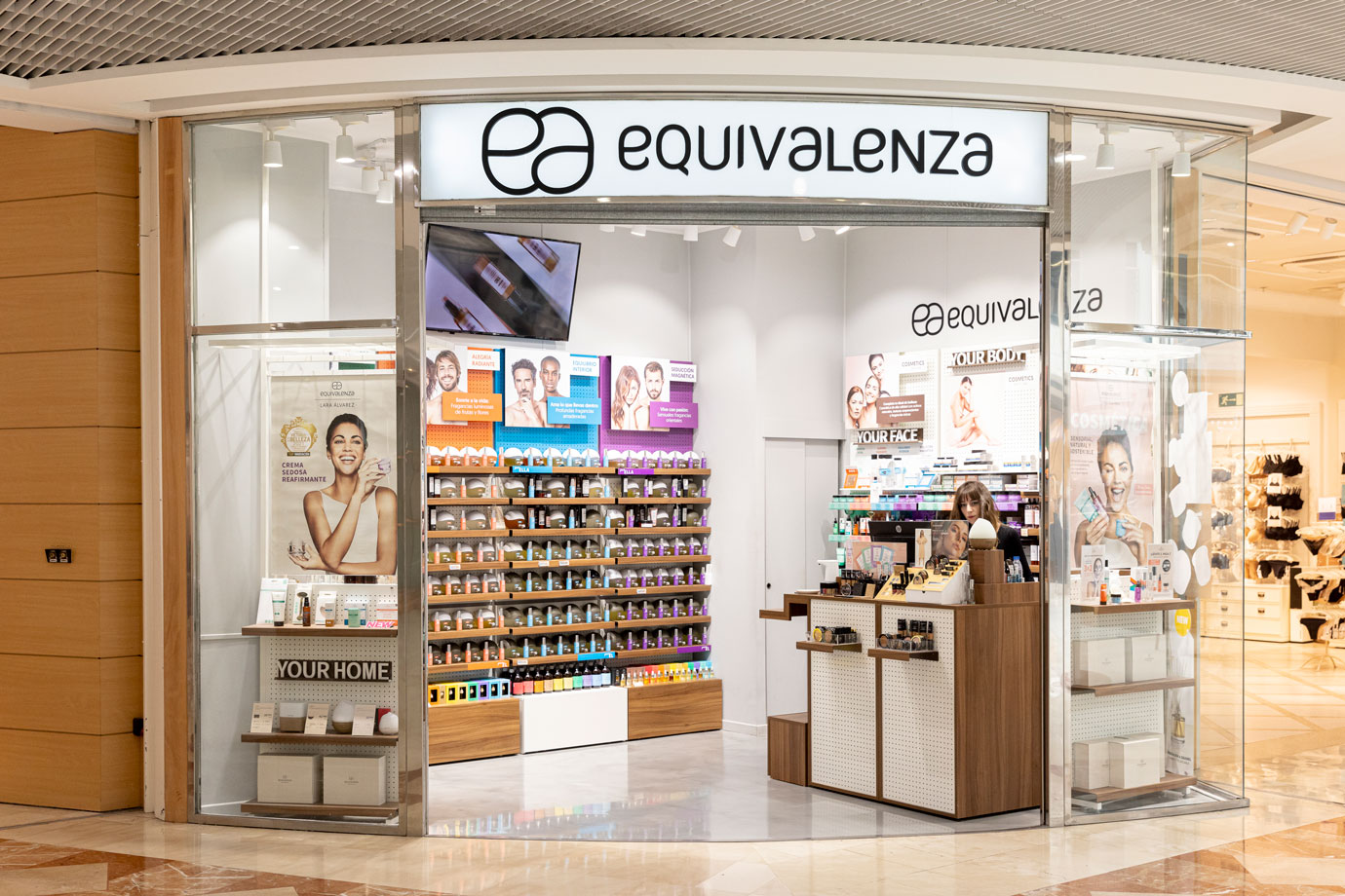 Equivalenza - Foto del local