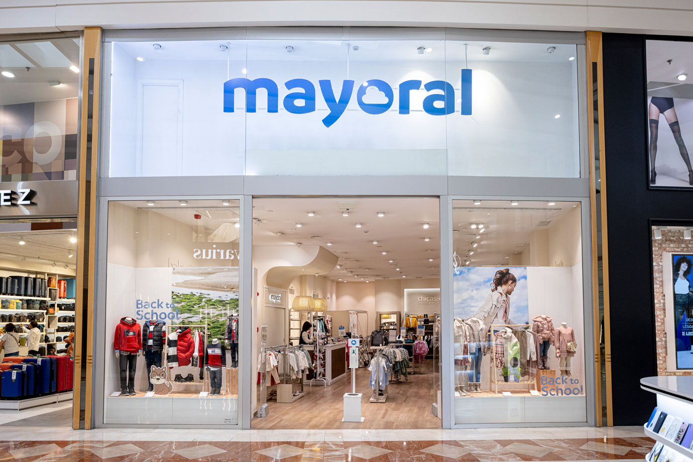 Mayoral - Foto del local