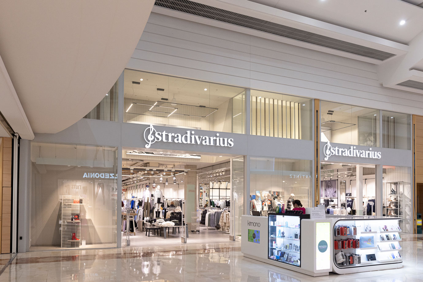 Stradivarius - Foto del local