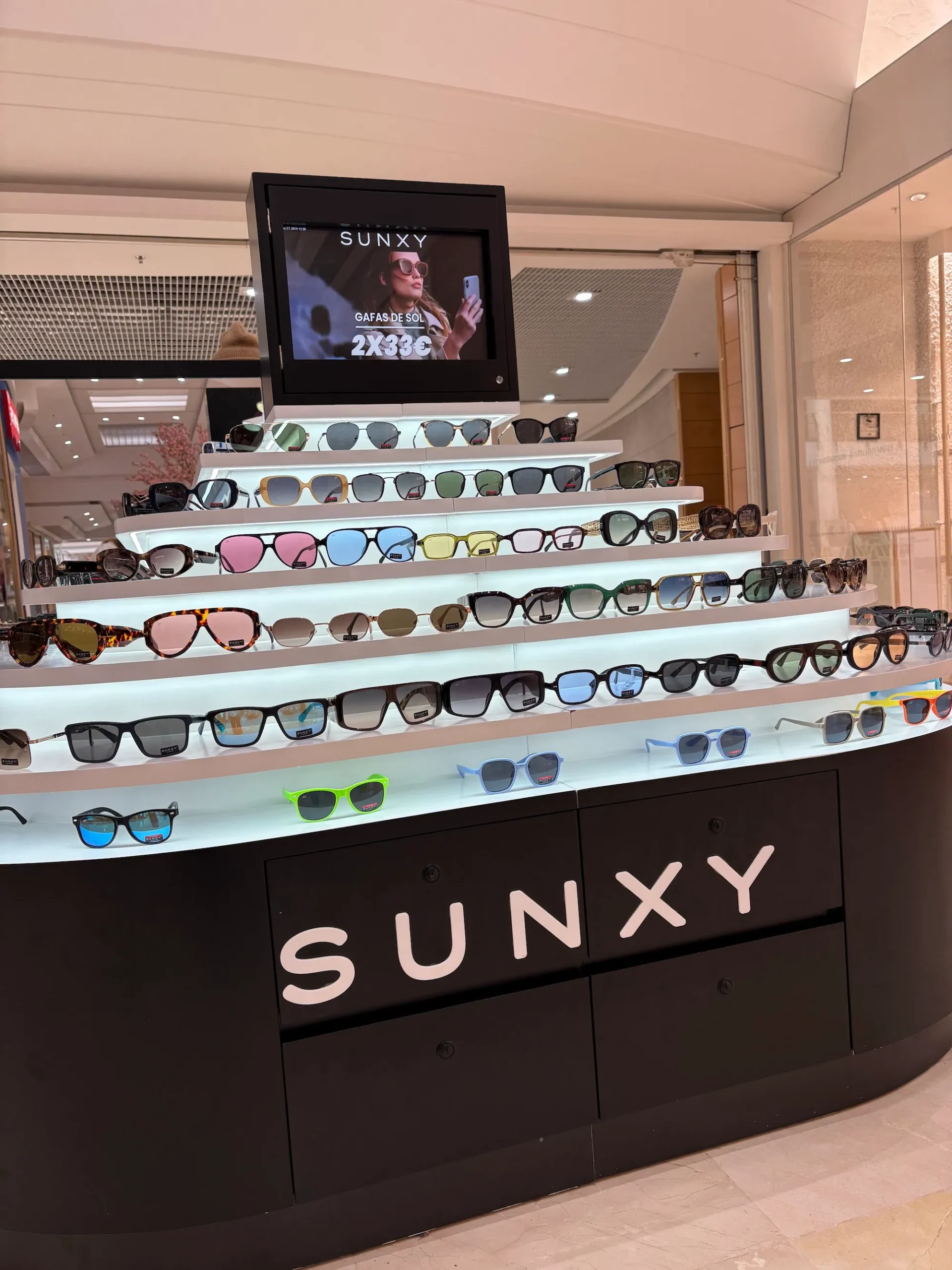 Sunxy - Foto del local